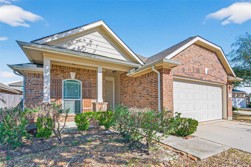 20310 Mathis Landing Drive, Cypress, TX 77433