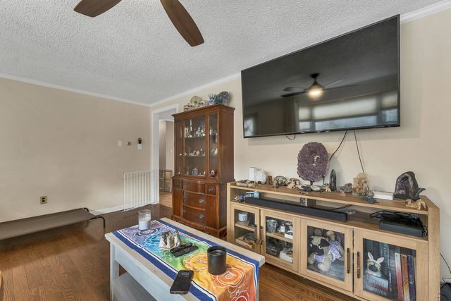 106 Fairview Avenue, Conway, NH 03818