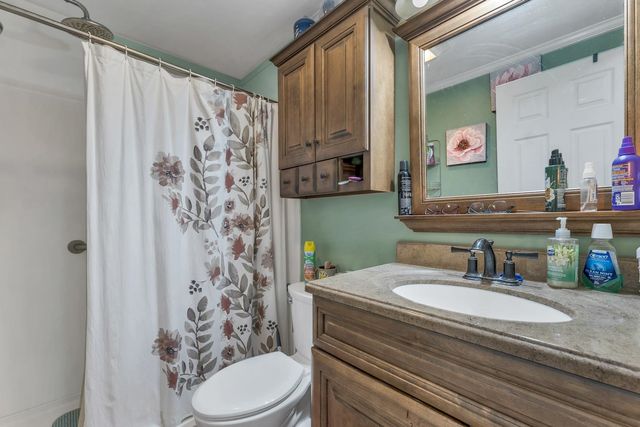 106 Fairview Avenue, Conway, NH 03818