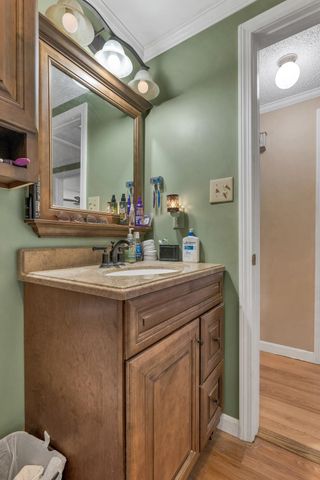 106 Fairview Avenue, Conway, NH 03818