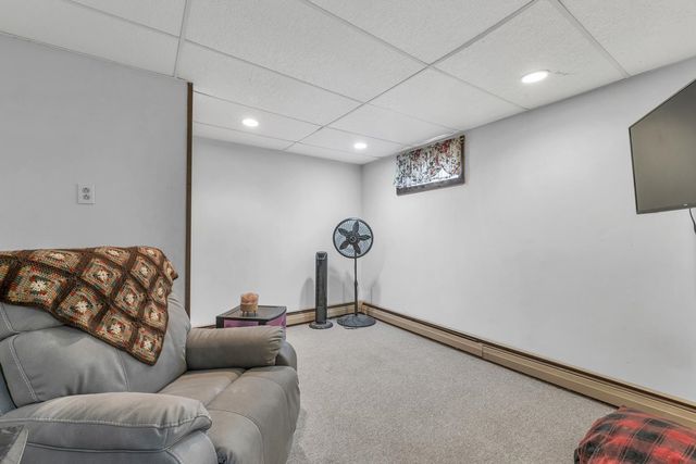 106 Fairview Avenue, Conway, NH 03818