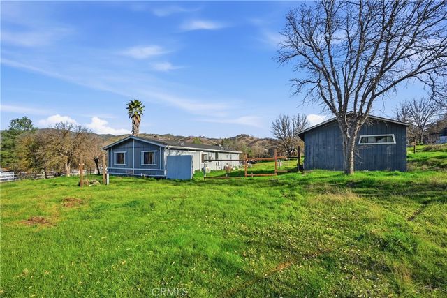 16553 Comanche Trail, Clearlake Oaks, CA 95423