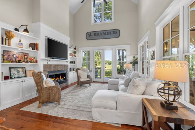 2 Rice Mill Rd, Bluffton, SC 29909