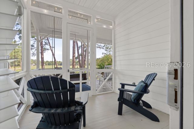 2 Rice Mill Rd, Bluffton, SC 29909