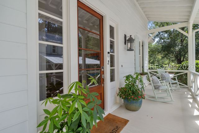 2 Rice Mill Rd, Bluffton, SC 29909
