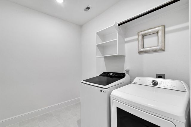 3319 Old Ironwood Drive, Spring, TX 77386