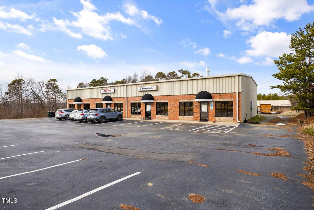 1833 Anthony Road, Burlington, NC 27215