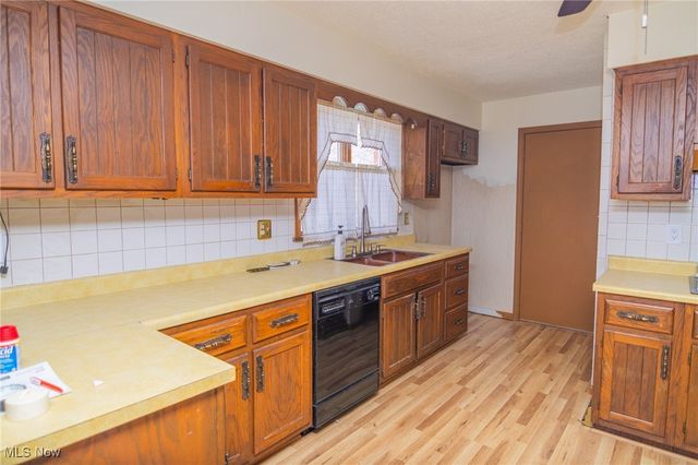 67156 S Almar Lane, St Clairsville, OH 43950