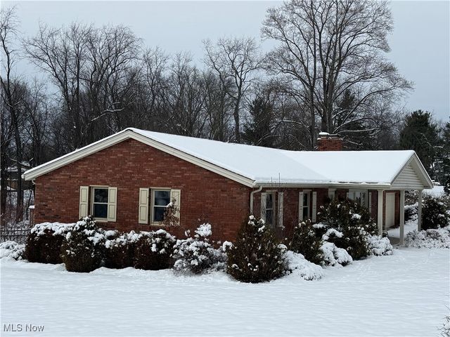 67156 S Almar Lane, St Clairsville, OH 43950