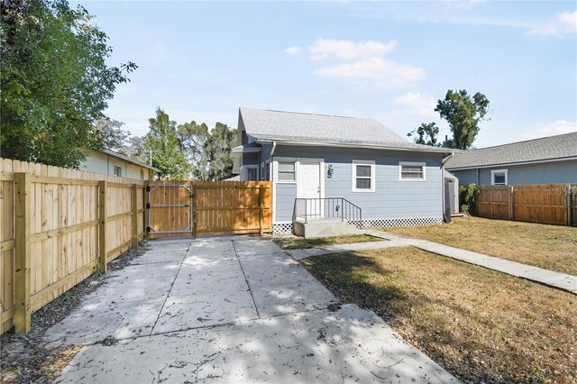 1805 E LOUISIANA AVENUE, Tampa, FL 33610