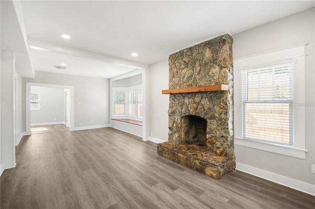 1805 E LOUISIANA AVENUE, Tampa, FL 33610