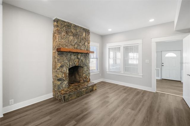 1805 E LOUISIANA AVENUE, Tampa, FL 33610