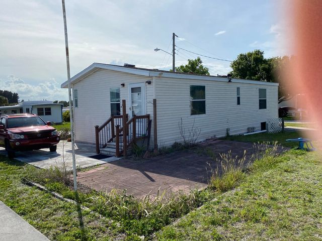 1452 Turkey Creek Drive NE, Palm Bay, FL 32905