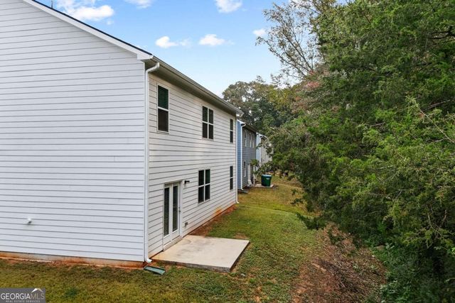 297 Starbuck Parkway, Pendergrass, GA 30567