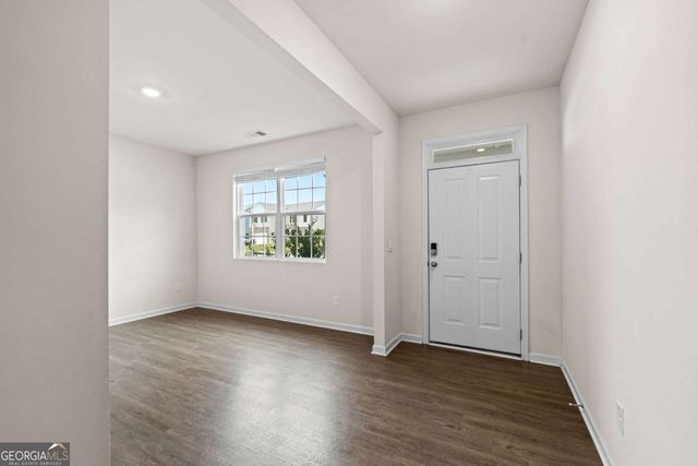 297 Starbuck Parkway, Pendergrass, GA 30567