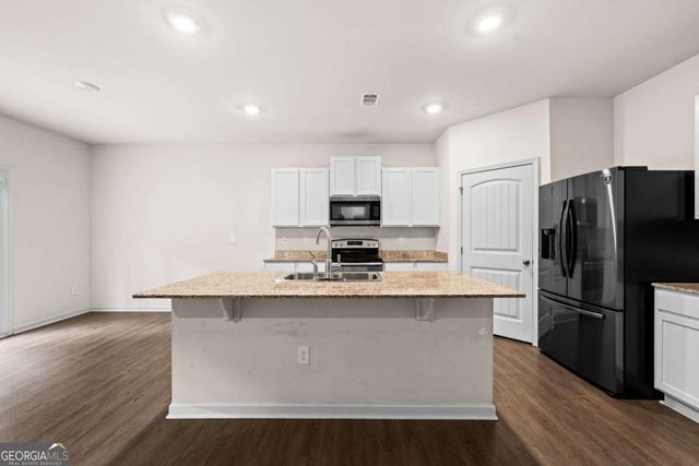 297 Starbuck Parkway, Pendergrass, GA 30567