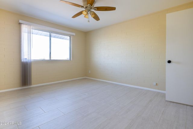 12208 N PEBBLE BEACH Drive, Sun City, AZ 85351
