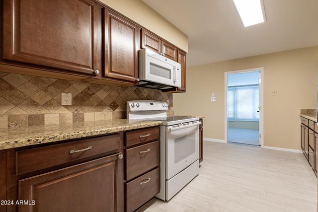 12208 N PEBBLE BEACH Drive, Sun City, AZ 85351