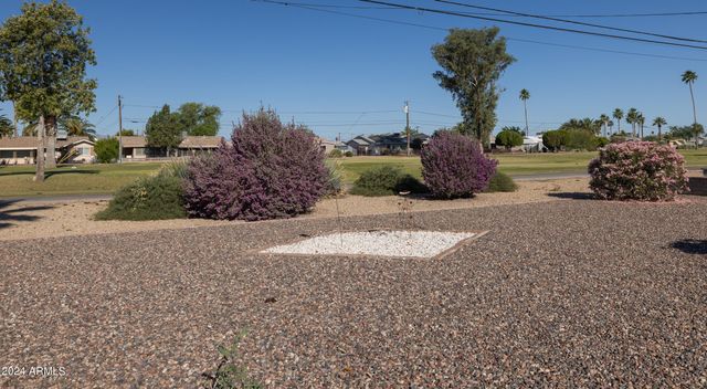 12208 N PEBBLE BEACH Drive, Sun City, AZ 85351