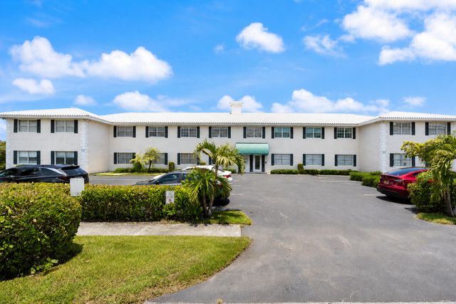 299 SW 7TH Street 2060, Boca Raton, FL 33432