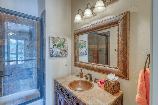 59 Applehead Island DR, Horseshoe Bay, TX 78657