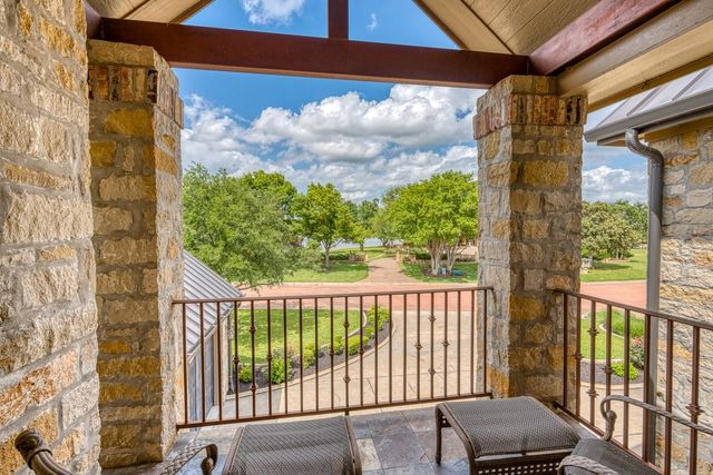 59 Applehead Island DR, Horseshoe Bay, TX 78657