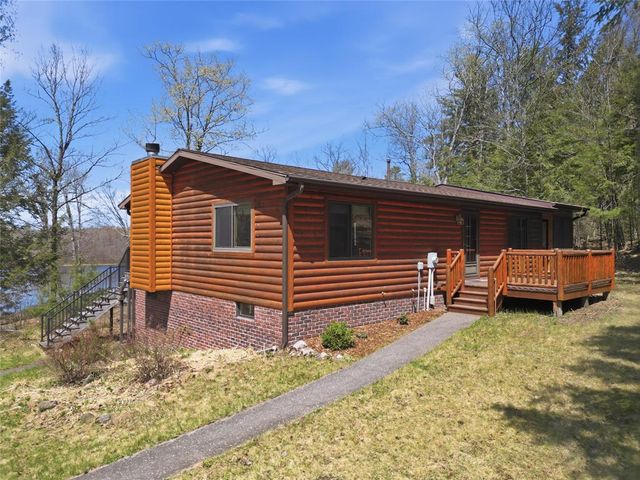 7998W Moose Lake Road, Hayward, WI 54843