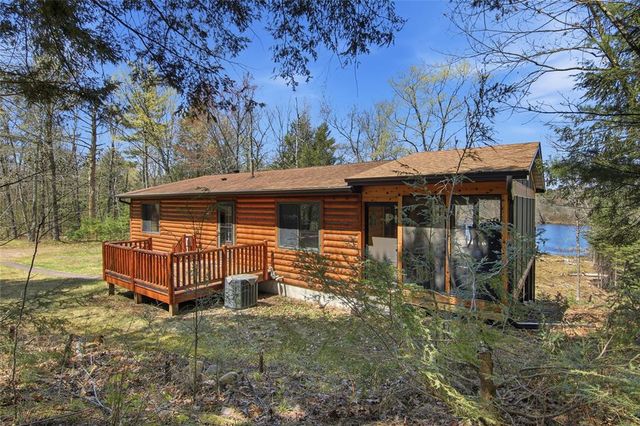7998W Moose Lake Road, Hayward, WI 54843