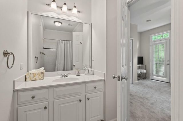 4678 Ivygate Circle SE 8E, Atlanta, GA 30339