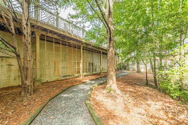 4678 Ivygate Circle SE 8E, Atlanta, GA 30339