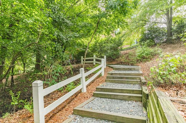 4678 Ivygate Circle SE 8E, Atlanta, GA 30339