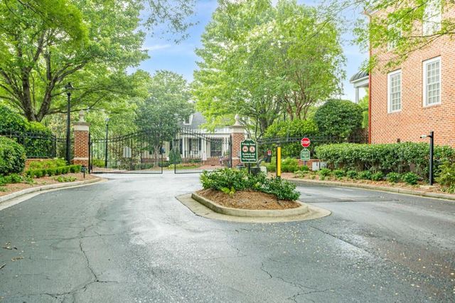 4678 Ivygate Circle SE 8E, Atlanta, GA 30339