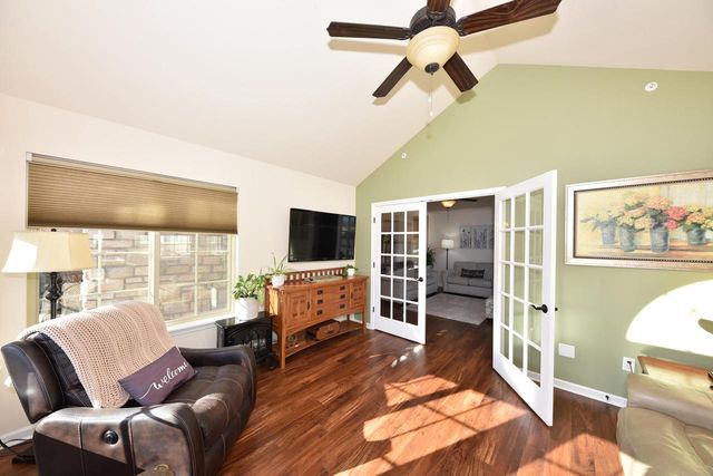 N50W25072 William DRIVE, Pewaukee, WI 53072