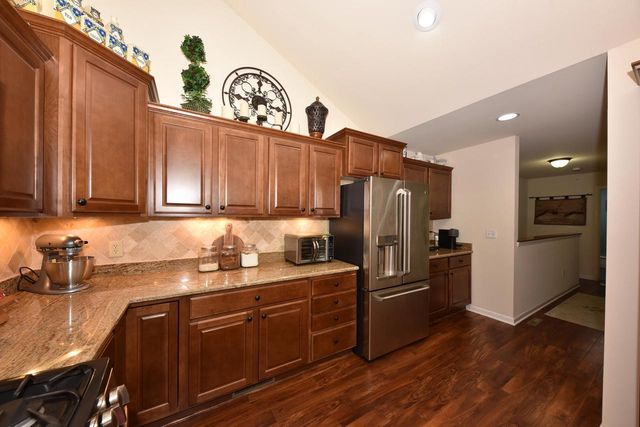 N50W25072 William DRIVE, Pewaukee, WI 53072