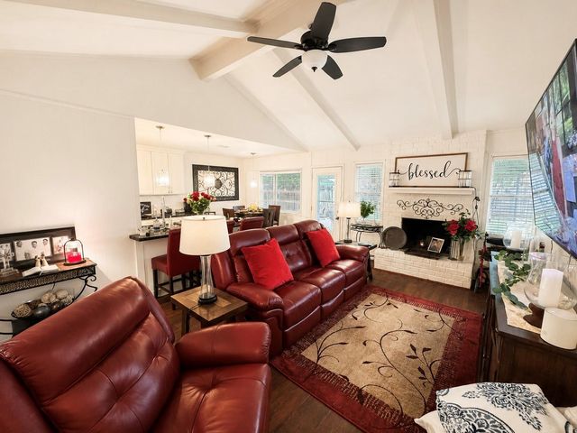 13826 Lantern Lane, Houston, TX 77015