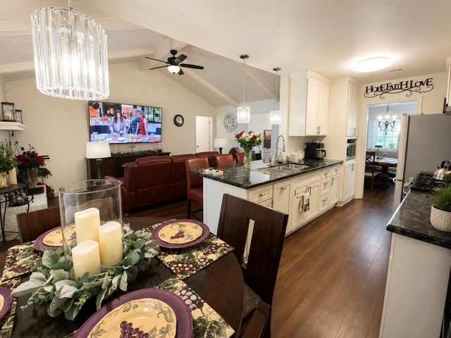 13826 Lantern Lane, Houston, TX 77015
