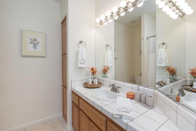 2520 Carmichael, Turlock, CA 95382