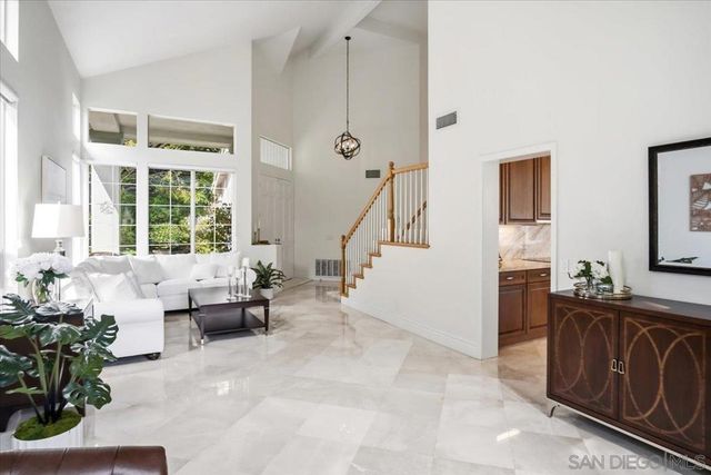 7137 Rockrose Ter, Carlsbad, CA 92011