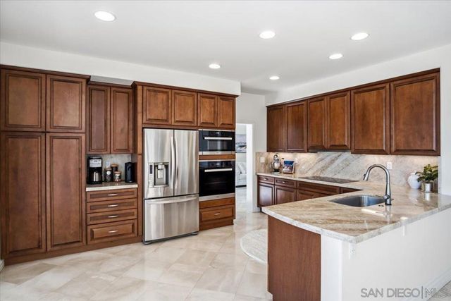 7137 Rockrose Ter, Carlsbad, CA 92011