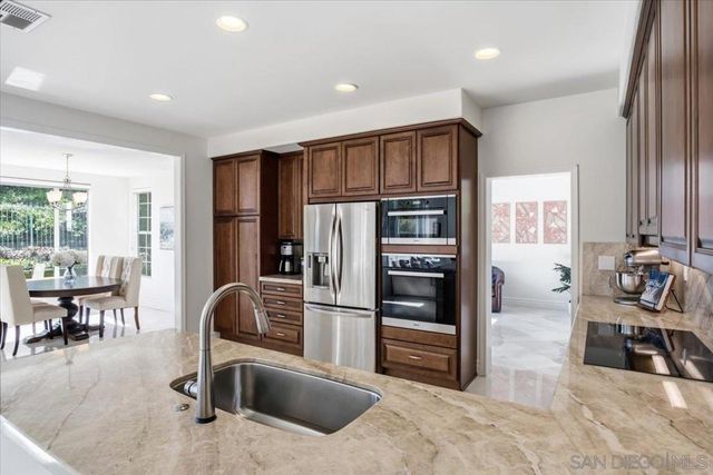 7137 Rockrose Ter, Carlsbad, CA 92011