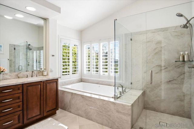 7137 Rockrose Ter, Carlsbad, CA 92011