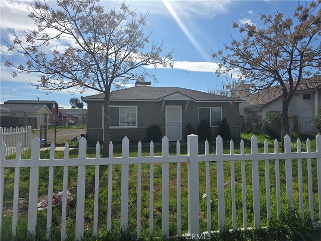 4124 W Avenue L6, Lancaster, CA 93536