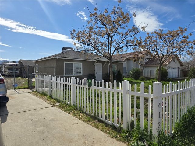 4124 W Avenue L6, Lancaster, CA 93536