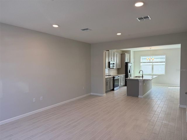 619 POTHOS STREET, Apopka, FL 32703