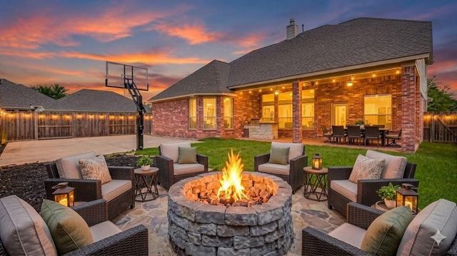 22423 Wenbury Drive, Tomball, TX 77375