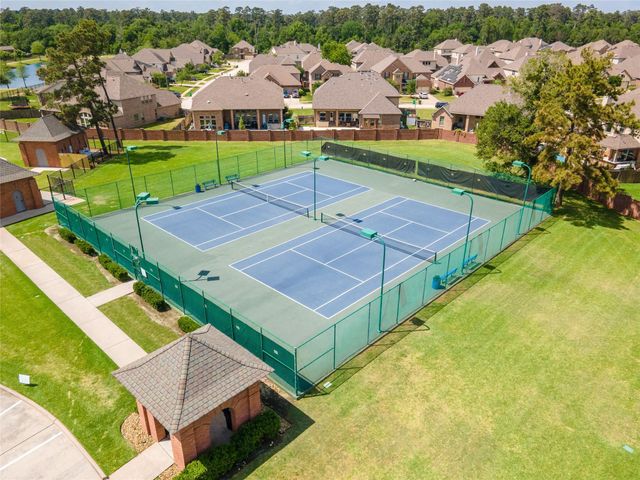 22423 Wenbury Drive, Tomball, TX 77375