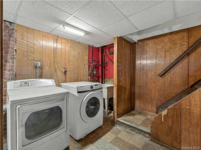 1043 Hendrix Street, Brooklyn, NY 11207