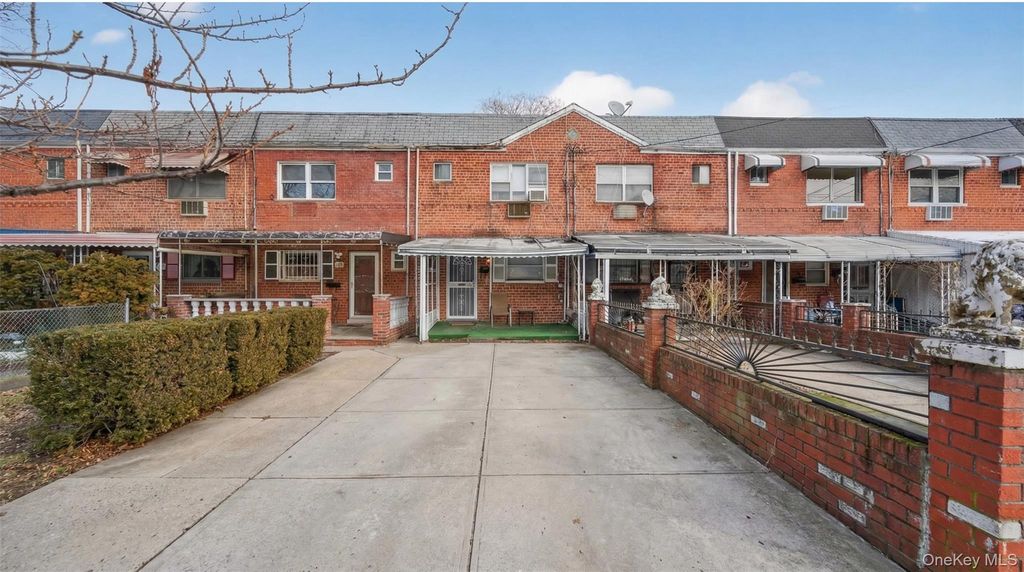 1043 Hendrix Street, Brooklyn, NY 11207