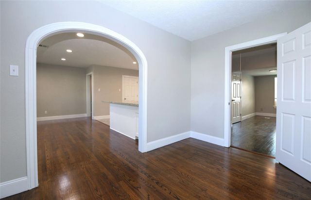 5520 Lawson, Houston, TX 77023