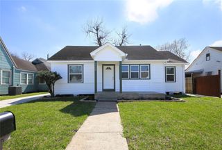 5520 Lawson, Houston, TX 77023